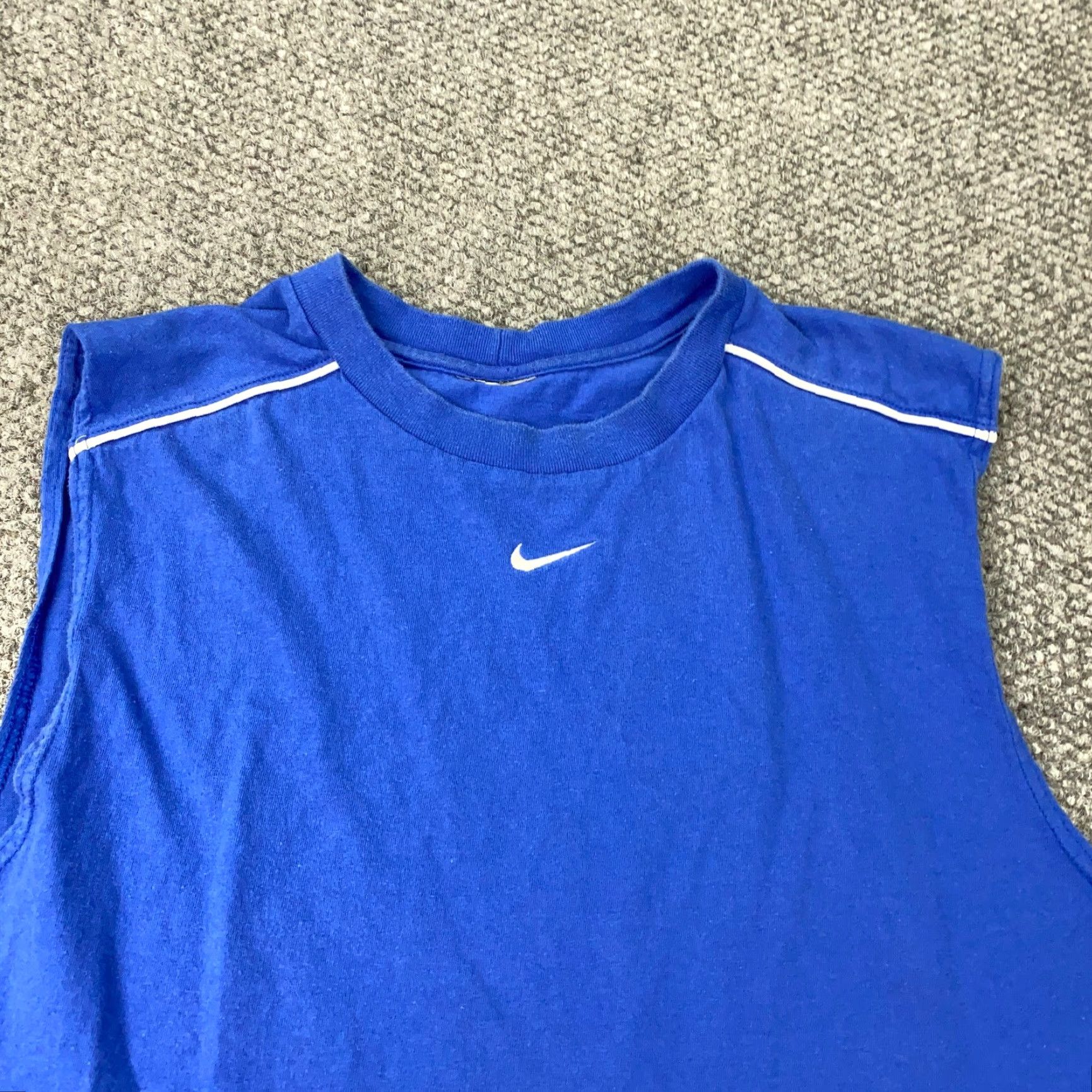 Nike VINTAGE Nike Tank Top Mens XL Blue Sleeveless Activewear Retro Y2K Size US XL / EU 56 / 4 - 2 Thumbnail