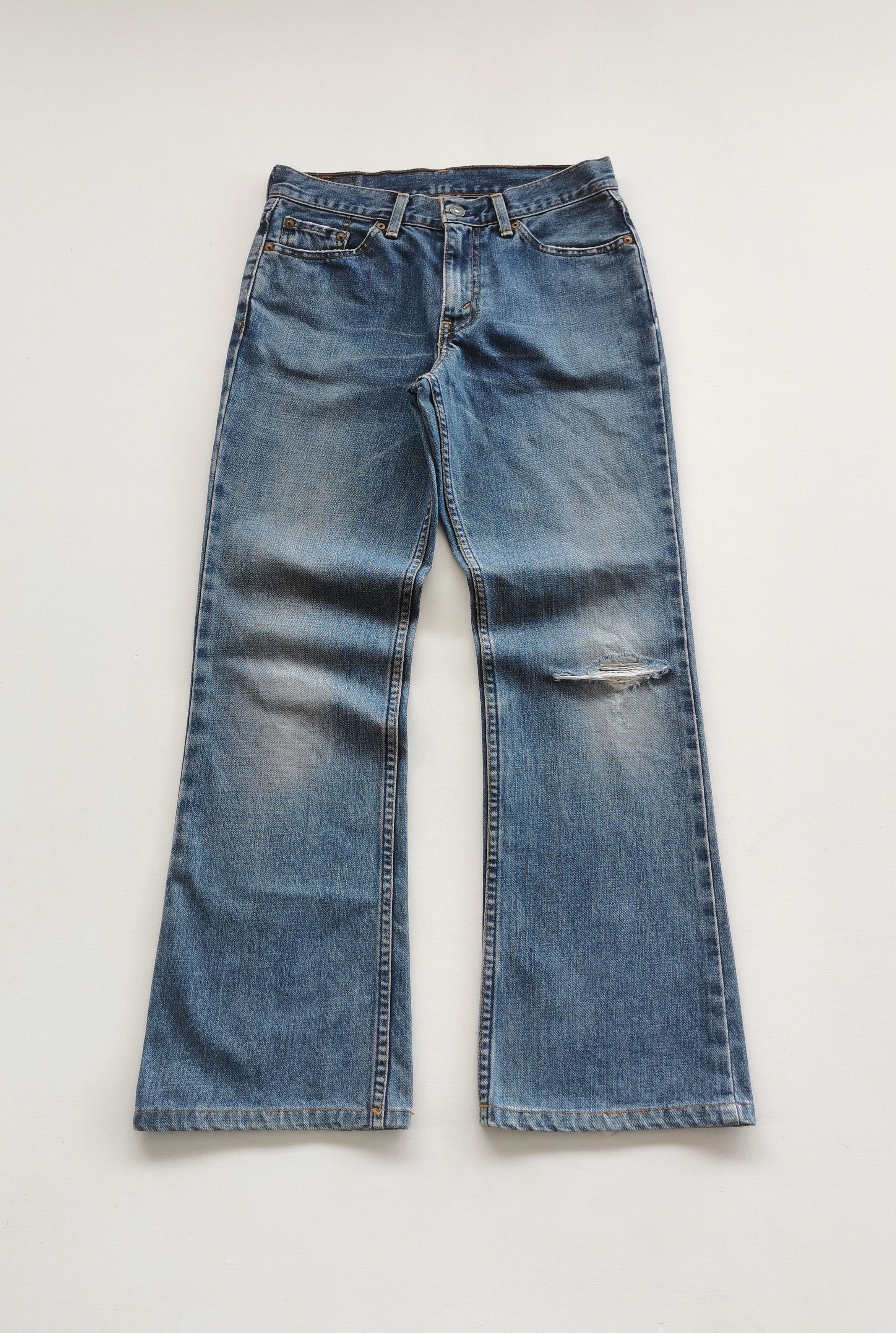 A1923 Levis 553 Flare Jeans Size US 29 - 2 Thumbnail
