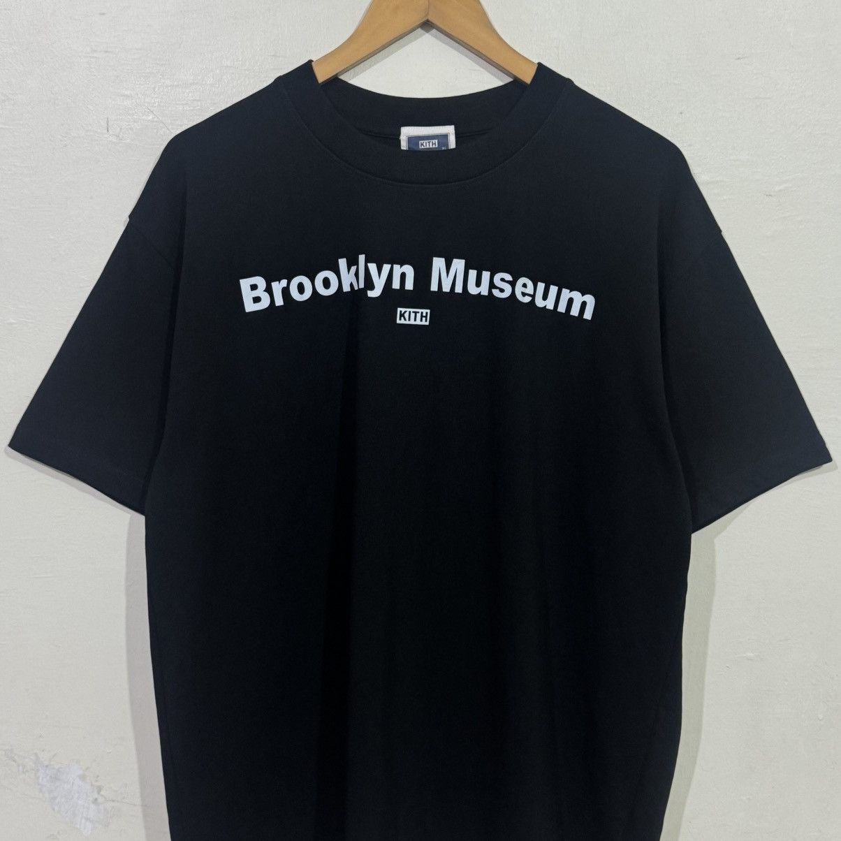 Kith Kith Brooklyn Museum Tee Size US XL / EU 56 / 4 - 2 Thumbnail