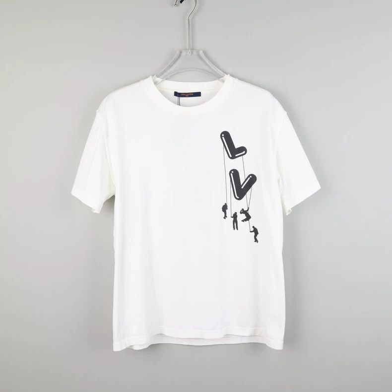 Louis Vuitton Louis Vuitton Paratrooper short sleeve Size US XL / EU 56 / 4 - 1 Thumbnail