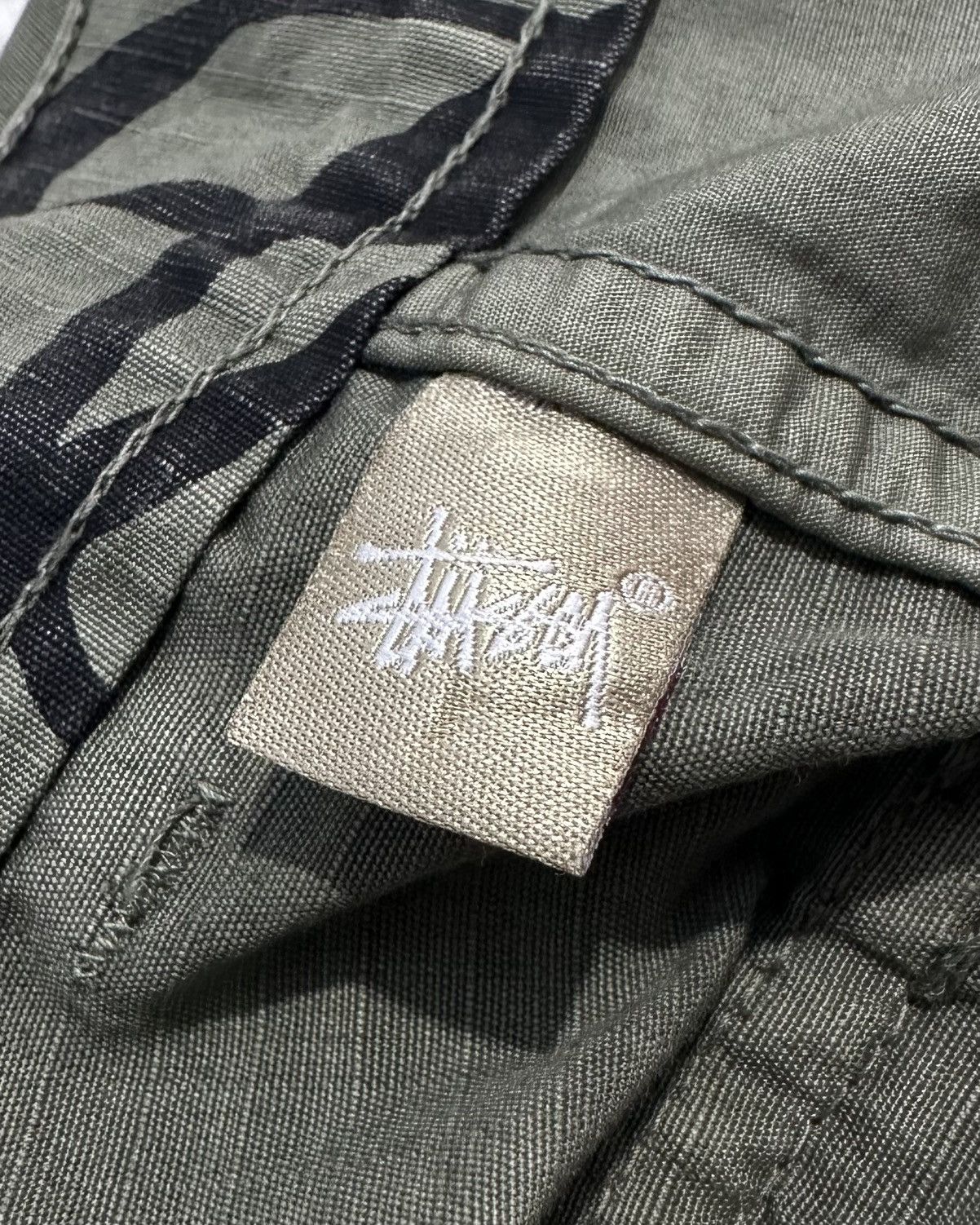 Stussy Vintage Stussy X Futura Laboratory Cargo Pants Size US 33 - 10 Thumbnail