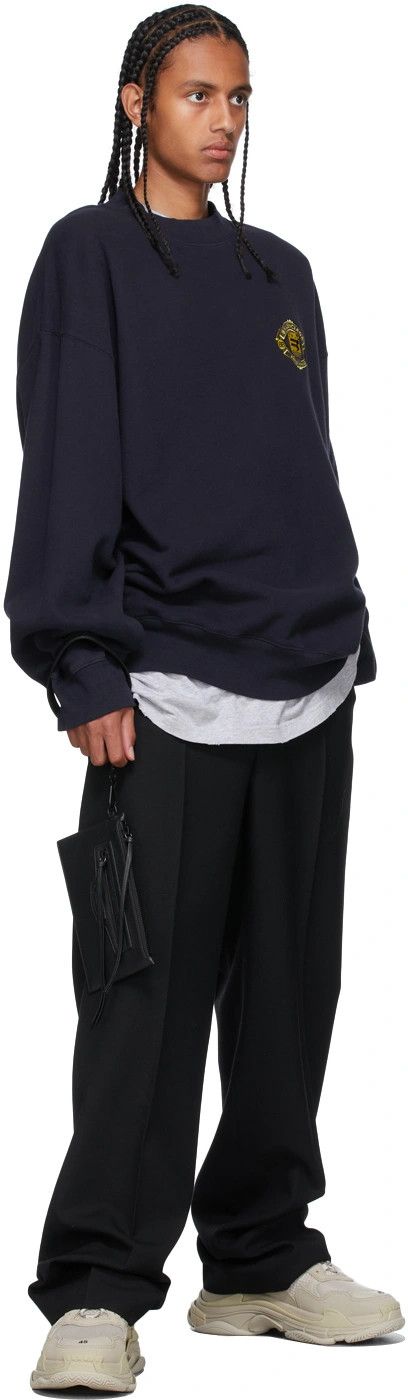 o1mt1gz0524 Hybrid Crewneck Sweater in Navy