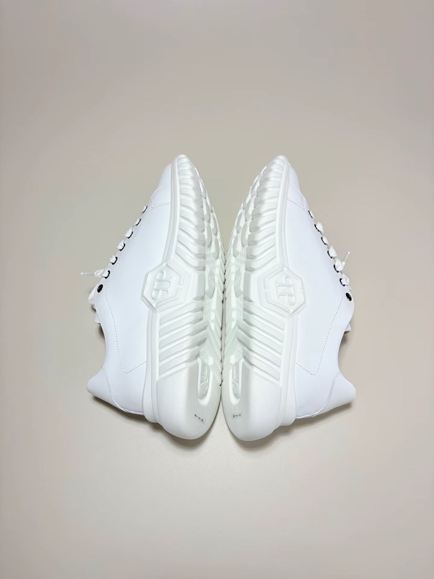 Philipp Plein PHILLIPP PLEIN PP White Sneakers Size US 8 / EU 41 - 5 Thumbnail