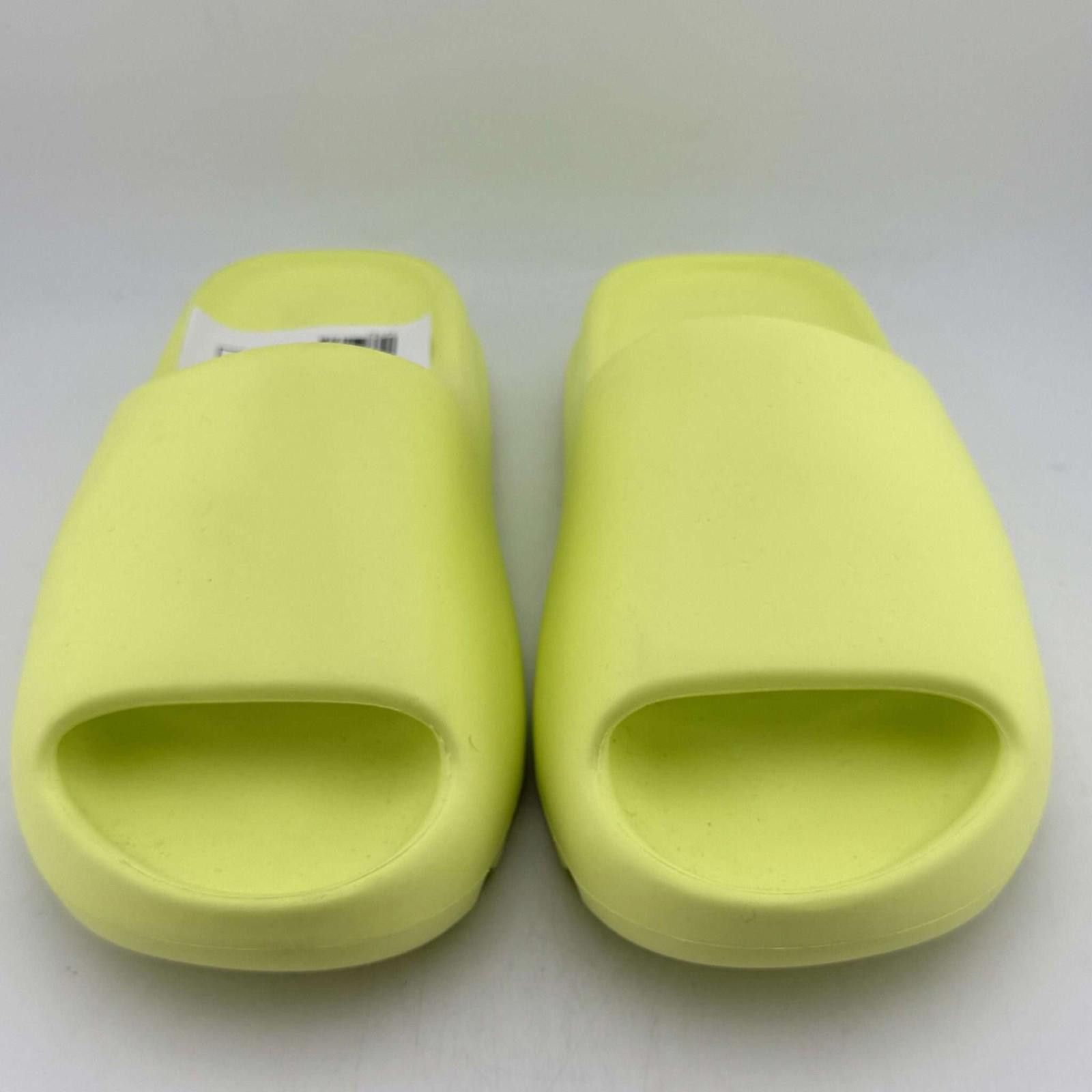Adidas Yeezy Slide Green Glow 5 Used OG Box GX6138 Size US 5 / EU 37 - 3 Thumbnail