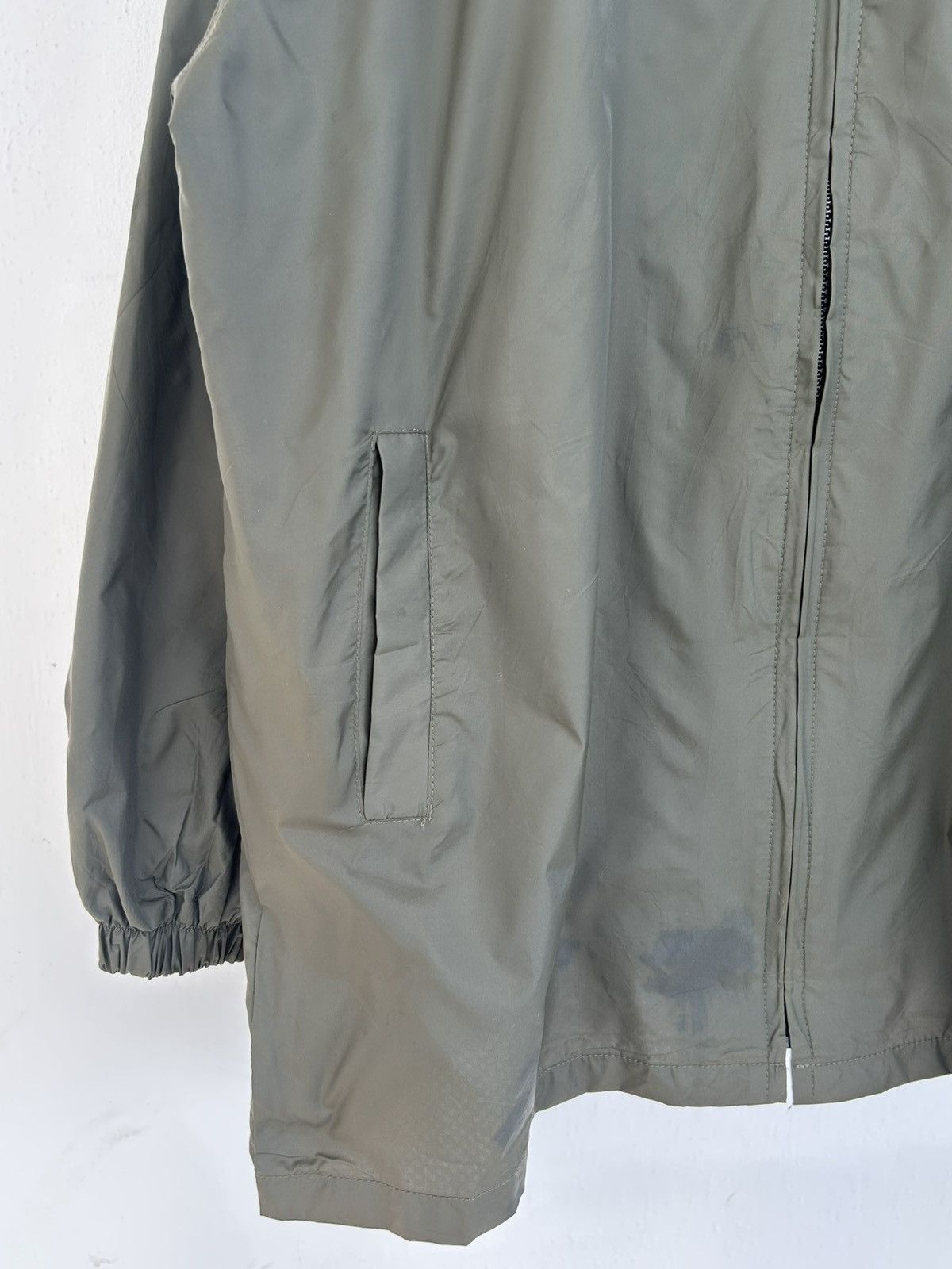 Fendi Fendi Jeans Green Army Nylon Coach Jacket Size US XL / EU 56 / 4 - 4 Thumbnail