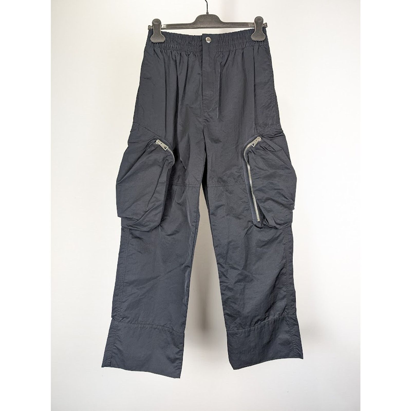 Bottega Veneta o1rshd1 Trousers Tech Nylon in Dark Navy Size US 36 / EU 52 - 1 Thumbnail