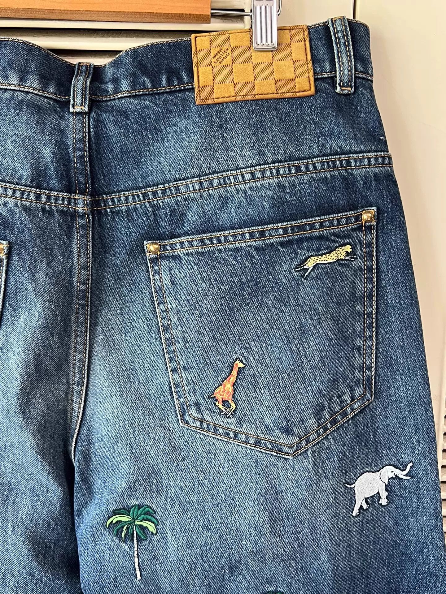 Louis Vuitton LV Men's Jeans Size 29 Like New Size US 34 / EU 50 - 7 Thumbnail