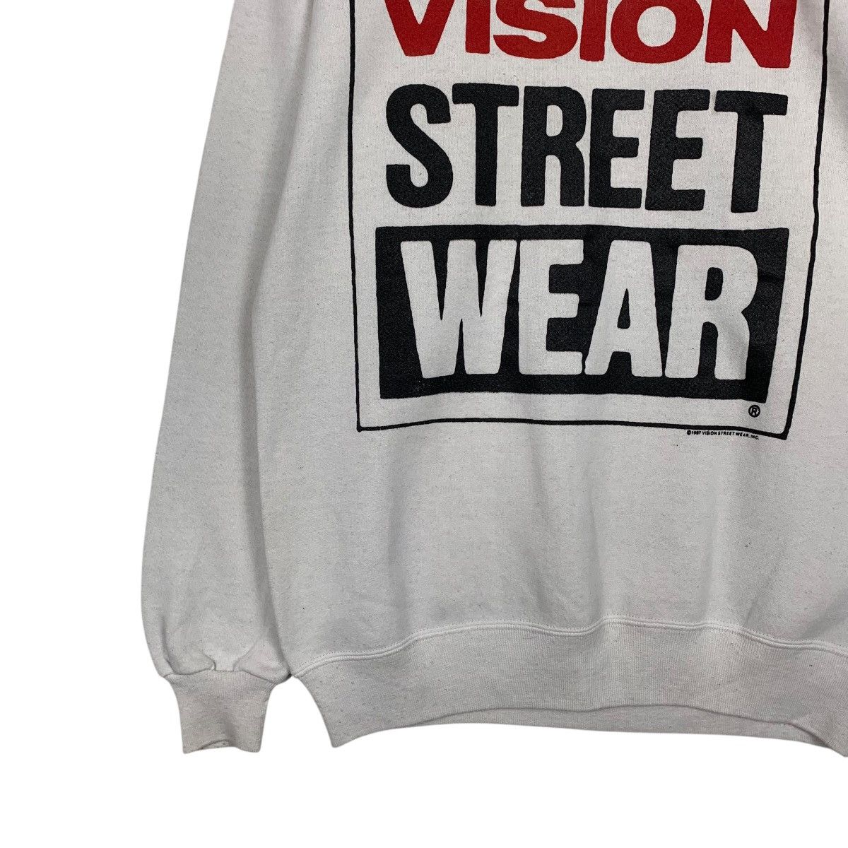 Vision Streetwear Vintage Vision Streetwear Big Logo Sweatshirt Size US L / EU 52-54 / 3 - 3 Thumbnail