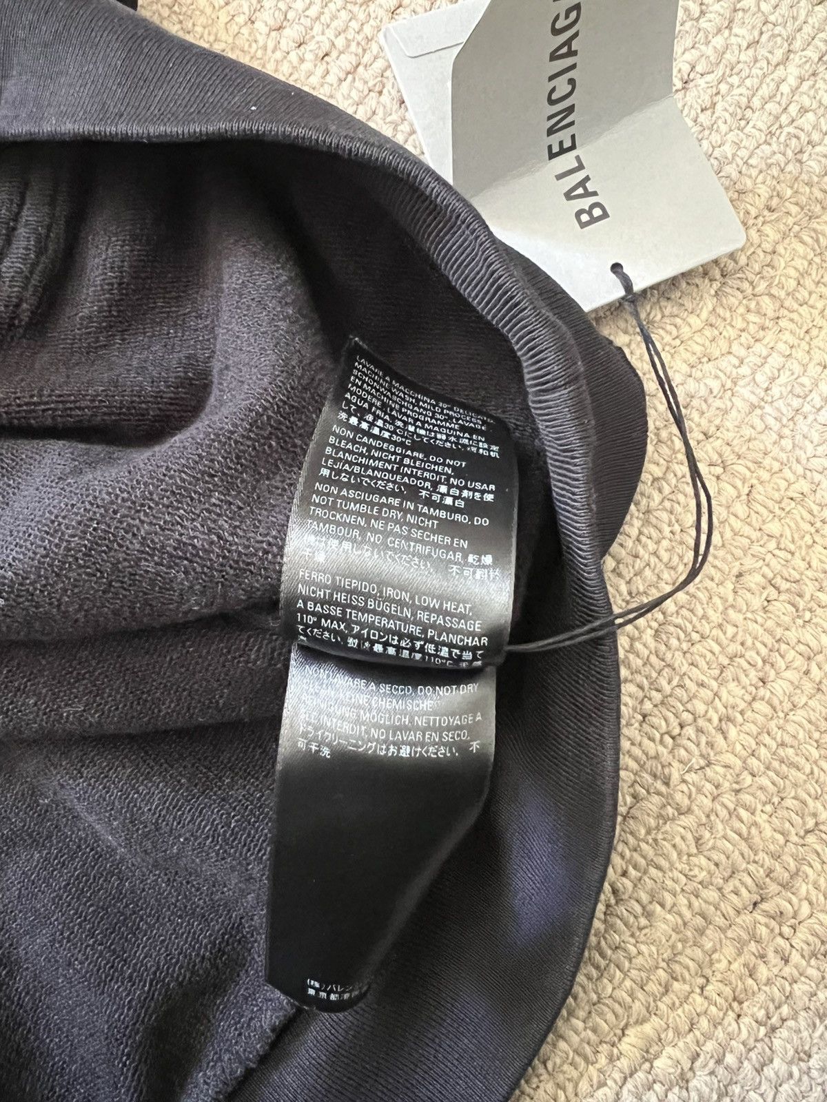 Balenciaga Balenciaga Black Hoodie 1917 Size US L / EU 52-54 / 3 - 4 Thumbnail