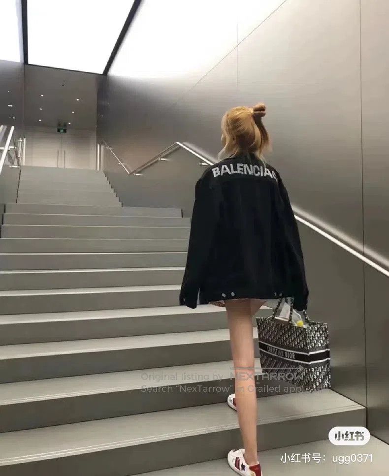 Balenciaga Balenciaga Black denim jacket with large logo and crystals Size XXS / US 00 / IT 34 - 5 Thumbnail