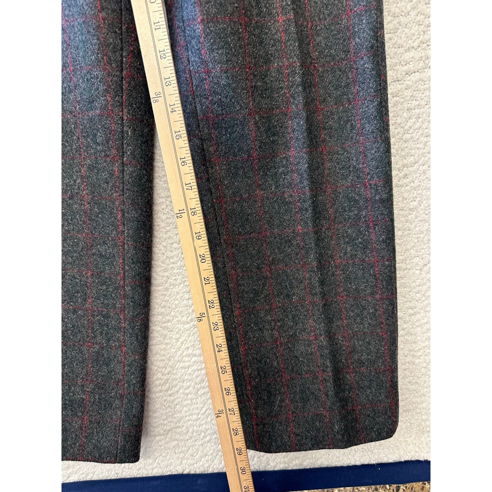 Woolrich Woolen Mills Vintage Woolrich Mens Heavyweight Wool Hunting Pants Size 32 Size US 32 / EU 48 - 2 Thumbnail