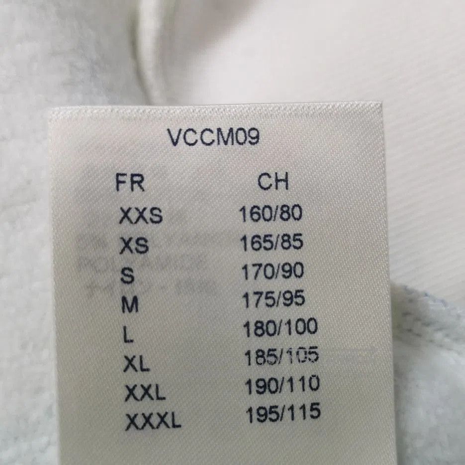 Louis Vuitton Louis Vuitton Colorful Logo Cotton Crewneck Sweatshirt L. Size US L / EU 52-54 / 3 - 7 Thumbnail