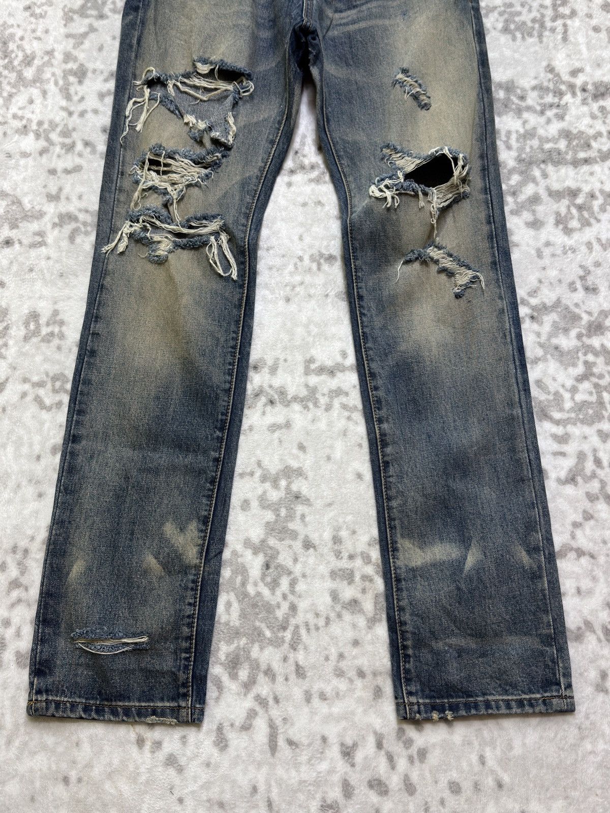 MNML Y2K MNML Blue Yarn Heavy Distressed Denim Jeans Size US 31 - 6 Thumbnail