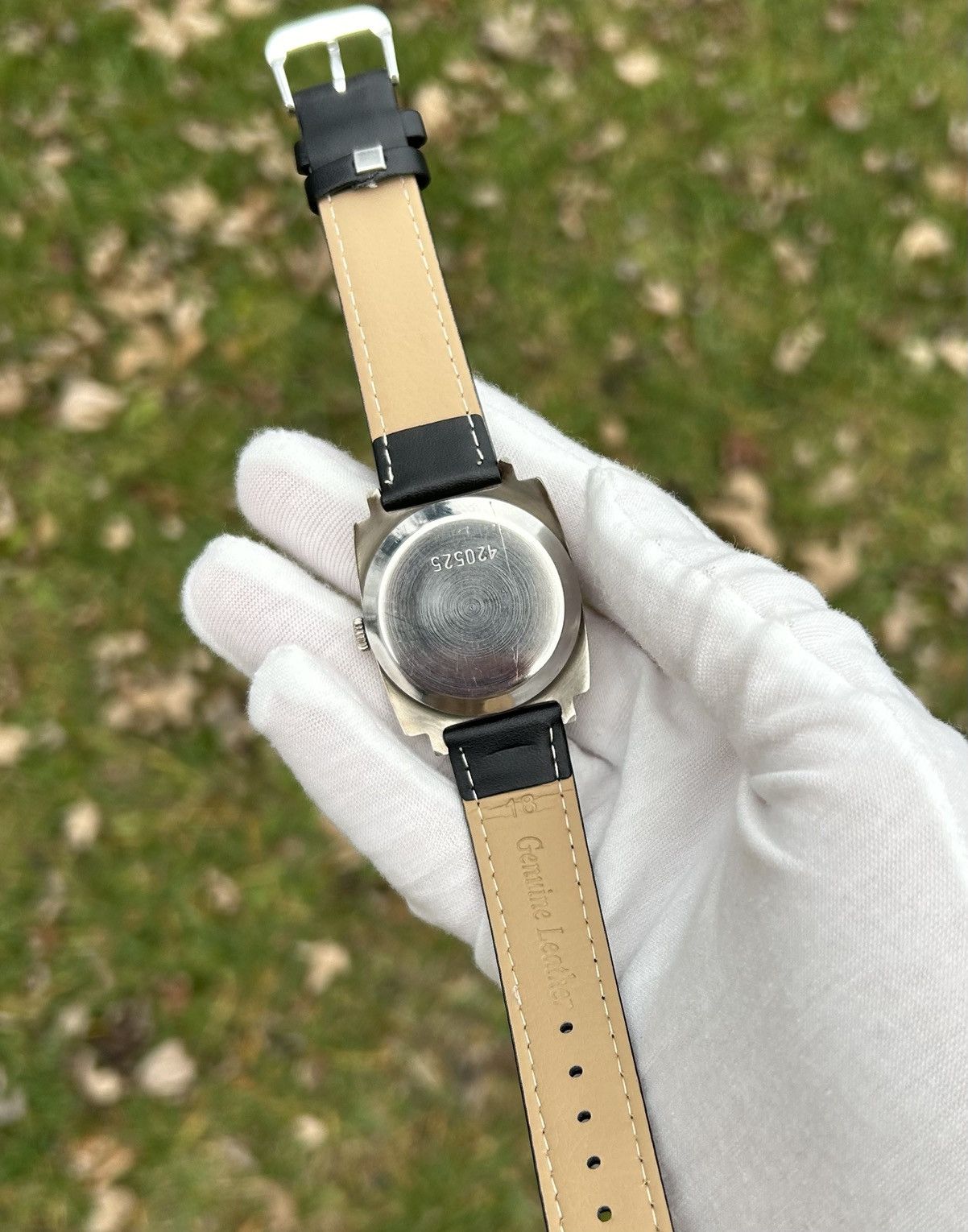 Vintage Vintage Watch Pobeda Soviet USSR Mechanical Wristwatch 1980s Size ONE SIZE - 18 Thumbnail