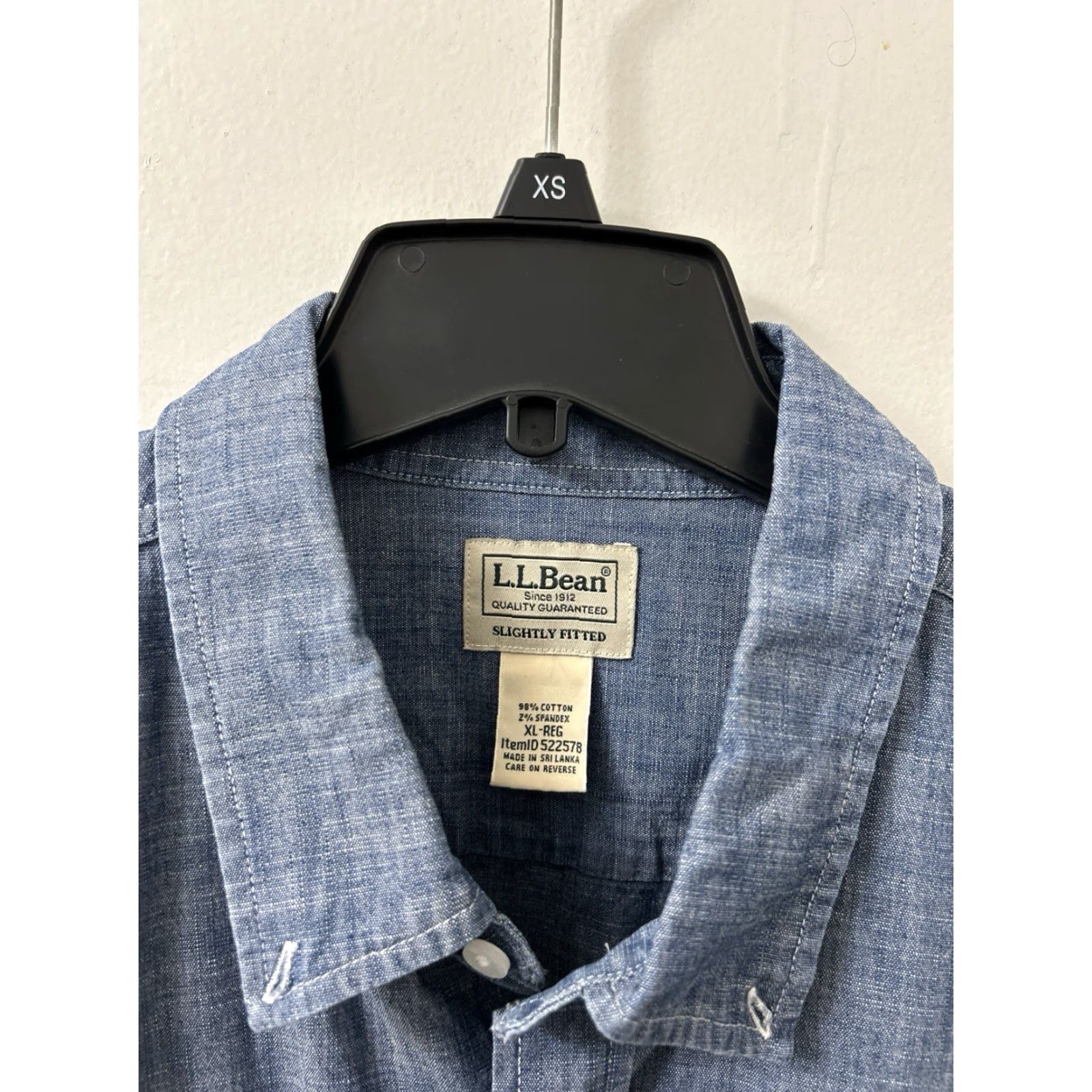 Vintage L.L. Bean Chambray Shirt Mens XL Blue Slim Button-Down Short Sleeve with Pocket Size US XL / EU 56 / 4 - 5 Thumbnail