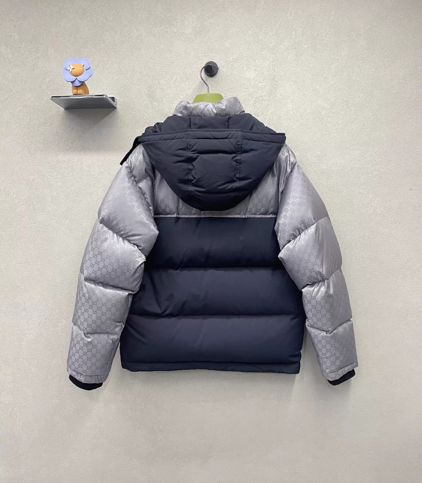 Gucci Gucci Silver Black Colorblock Full Print Down Jacket 50 Size US M / EU 48-50 / 2 - 3 Thumbnail