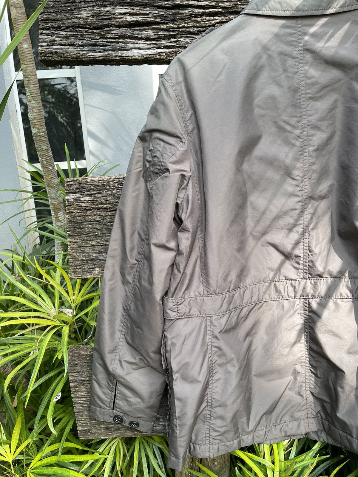 Armani Collezioni Armani Collezioni Lightweight Nylon Jacket - Size 52 Size US L / EU 52-54 / 3 - 12 Thumbnail