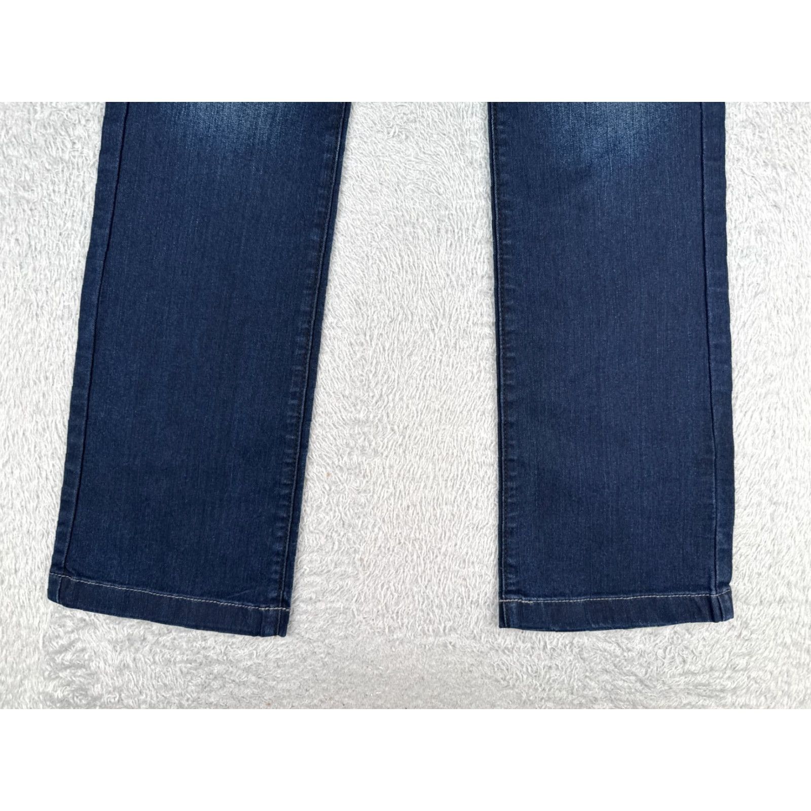 Denime Cinch Jeans Womens Bootcut Jeans 0 Blue Denim 26x33 Embroidered 5-Pocket Stretch Regular Inseam 33 Cotton Dark Denim Bagged? Size 25" / US 0 / IT 36 - 2 Thumbnail