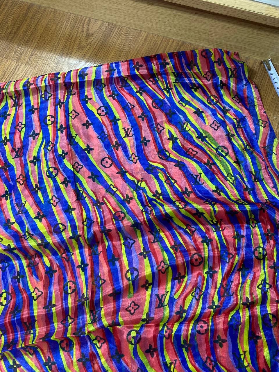 Louis Vuitton Louis Vuitton Multicolor Monogram Scarf Size ONE SIZE - 17 Thumbnail