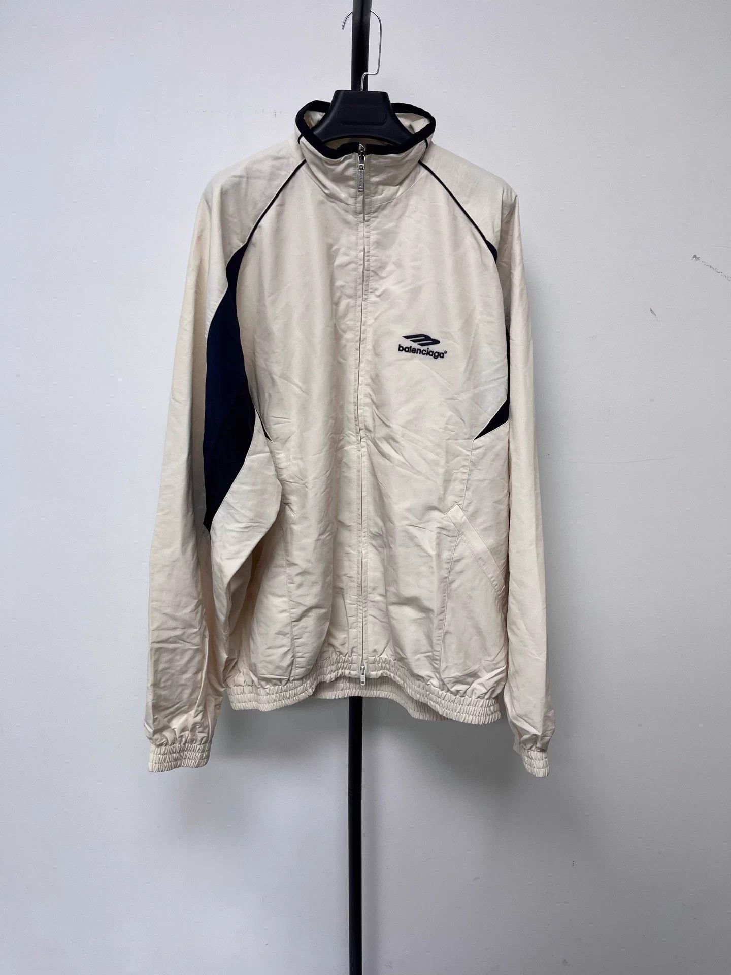 Balenciaga Balenciaga colorblocked logo unisex white jacket XS Size US XS / EU 42 / 0 - 1 Thumbnail