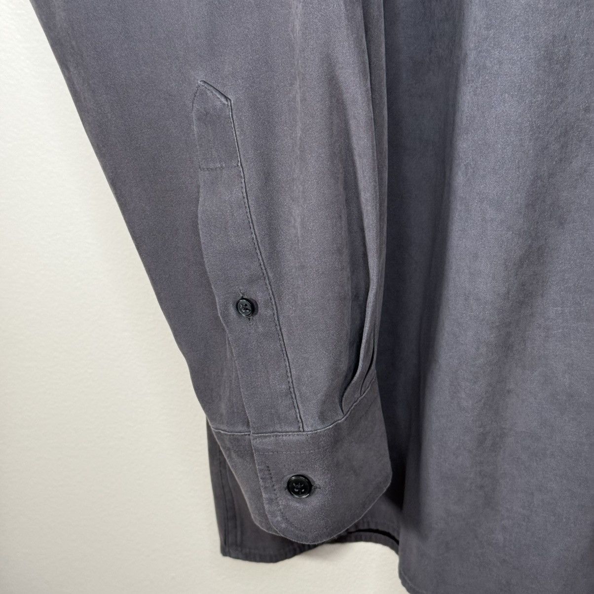 Baldinini × Vintage Vintage 90’s Brandini Men’s XL Button-Up Shirt - Silky Suede Size US XL / EU 56 / 4 - 8 Thumbnail