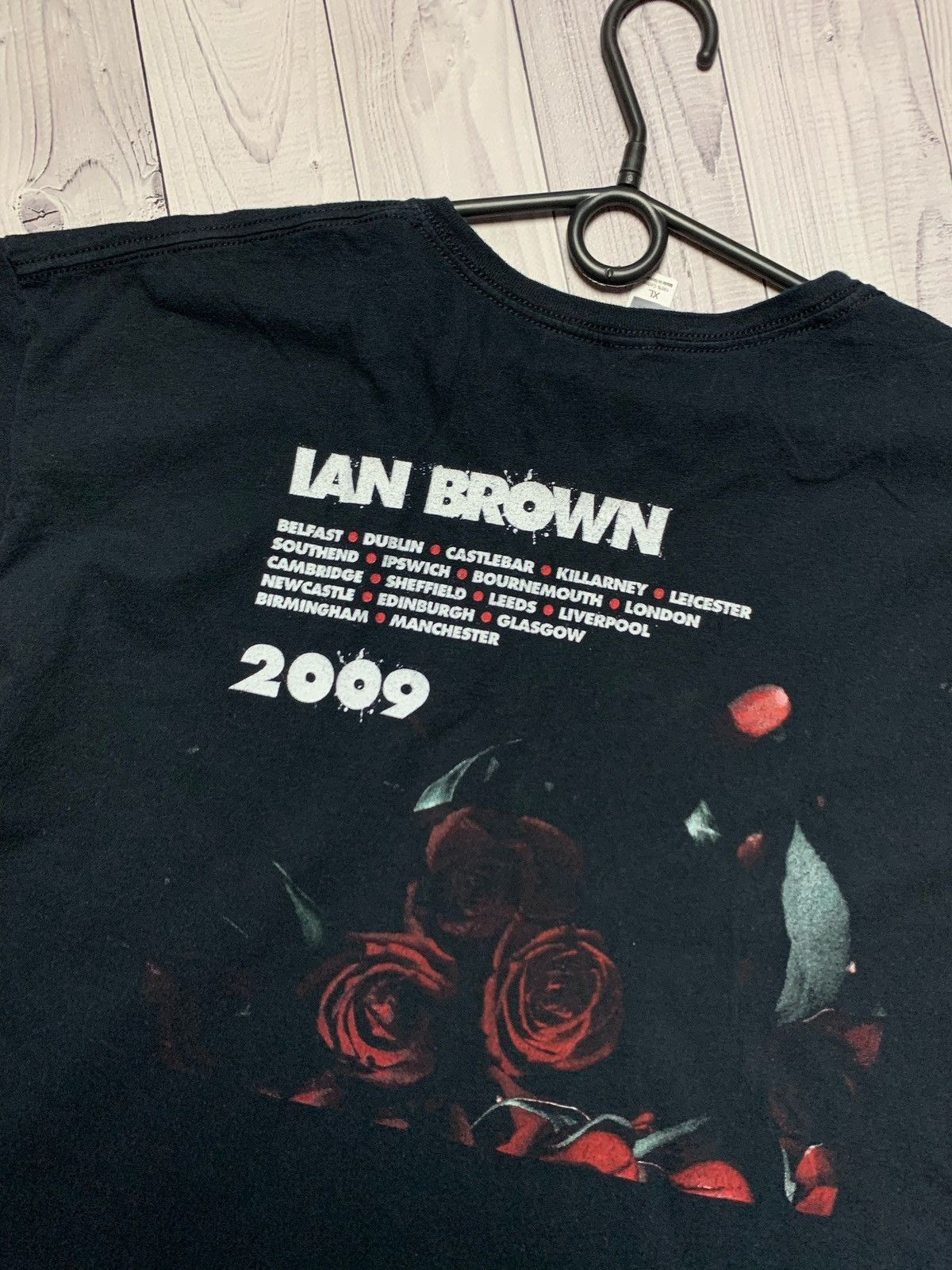 Band Tees Ian brown vintage 2009 T-shirt tee Size XL Size US XL / EU 56 / 4 - 5 Thumbnail
