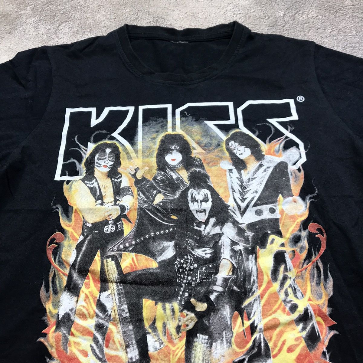 Vintage Vintage 90s Kiss Band Graphic Tee Horror Punk Grunge Slim M Size US M / EU 48-50 / 2 - 3 Thumbnail