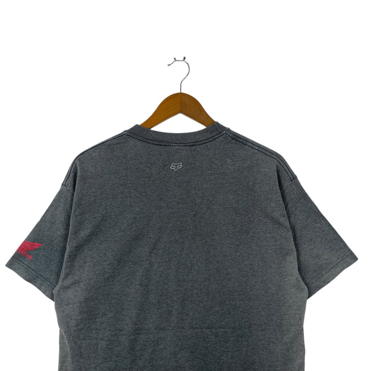 Japanese Brand Vintage Honda Fox Racing Team Tee Shirt Size US L / EU 52-54 / 3 - 5 Thumbnail