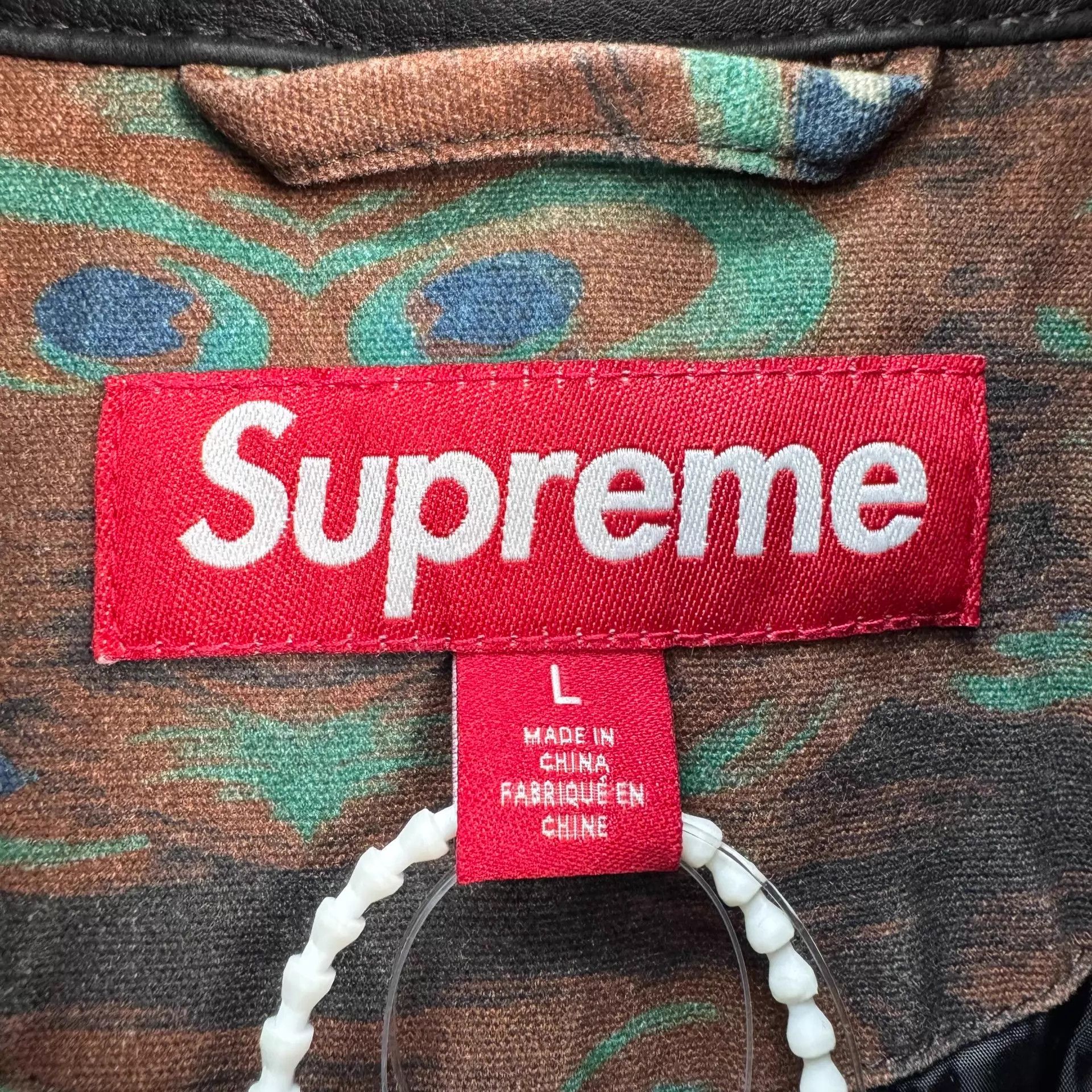 Supreme Supreme Peacock Leather Collar Embroidered Logo Work Jacket Size US L / EU 52-54 / 3 - 6 Thumbnail