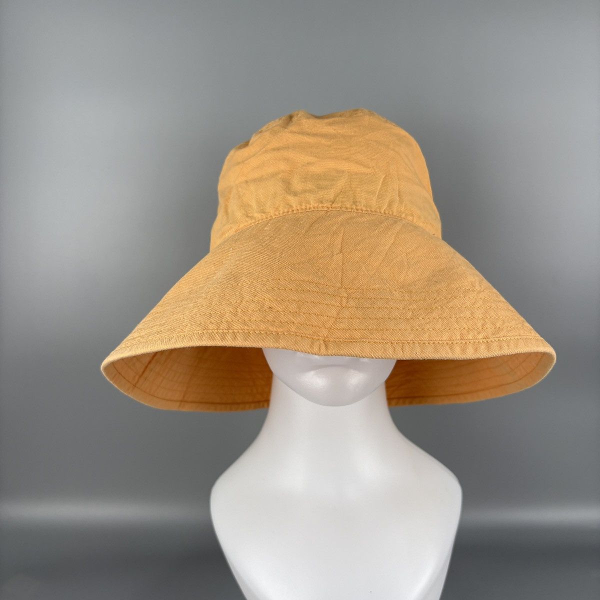 Courreges × Vintage Vintage courreges hat backet Size ONE SIZE - 2 Thumbnail