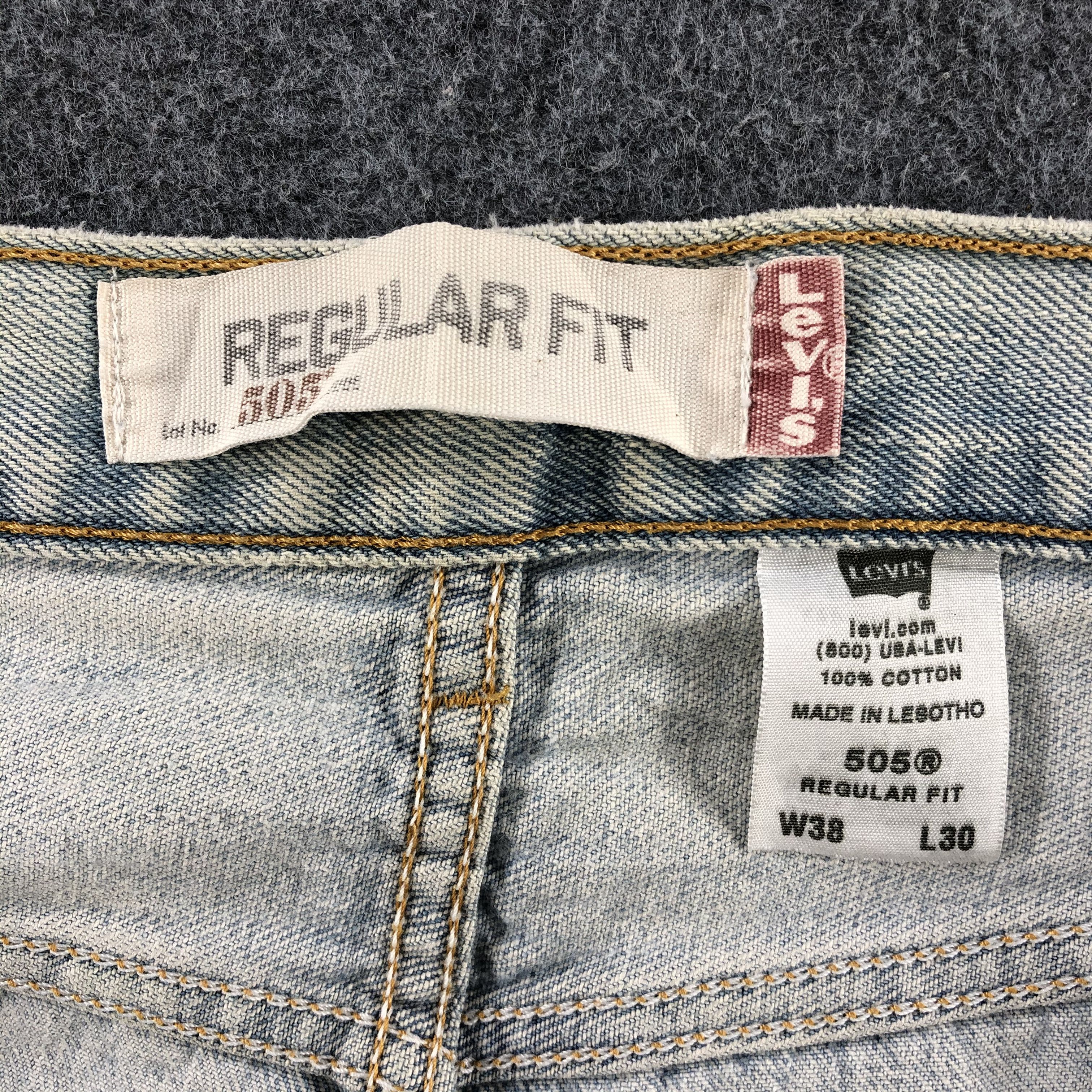 Levi's Light Wash Vintage Levis 505 Jeans-J1185 Size US 36 / EU 52 - 9 Thumbnail