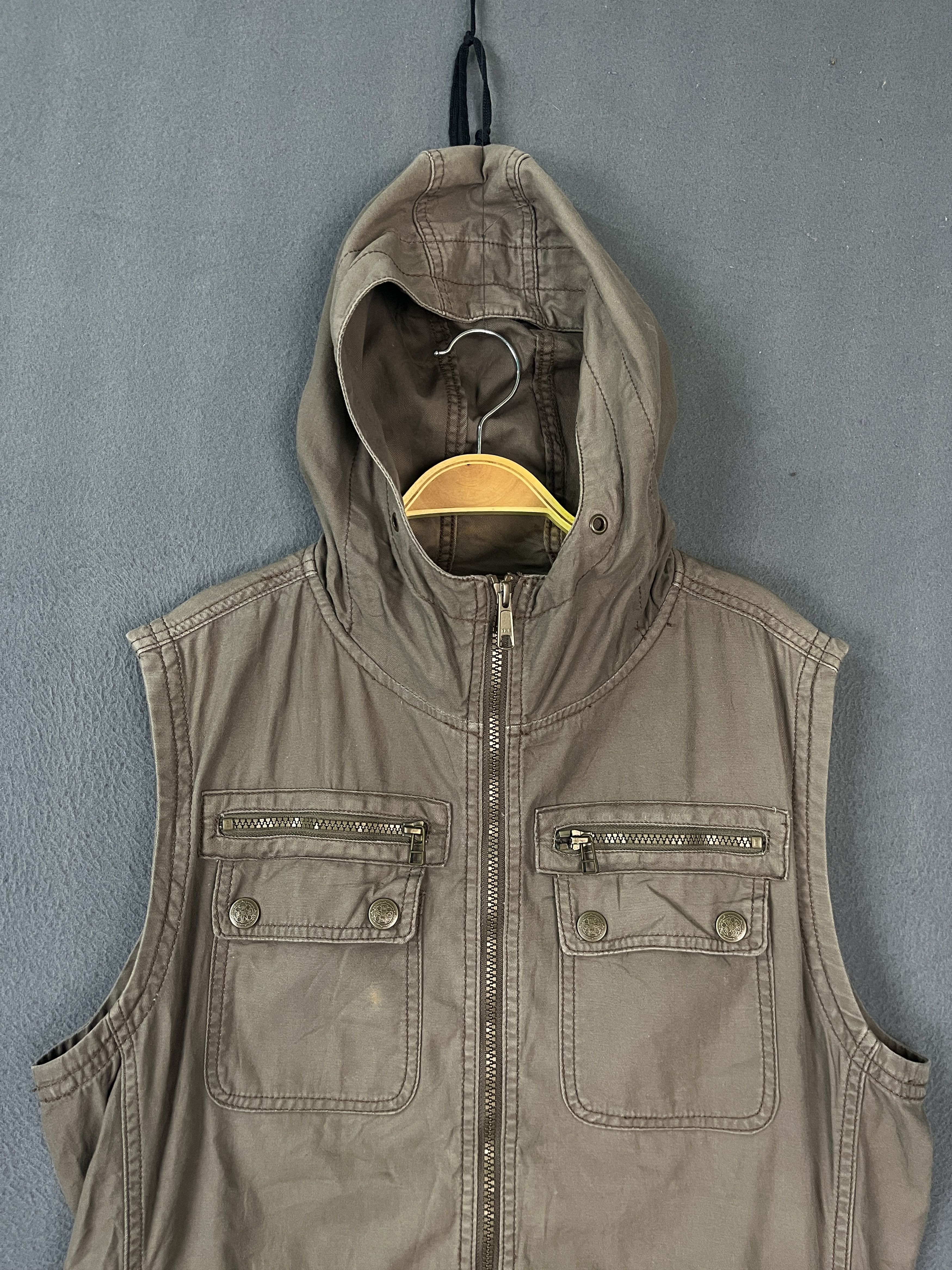 Von Dutch Von Dutch Sleeveless Hooded Vest Jacket Size US L / EU 52-54 / 3 - 3 Thumbnail