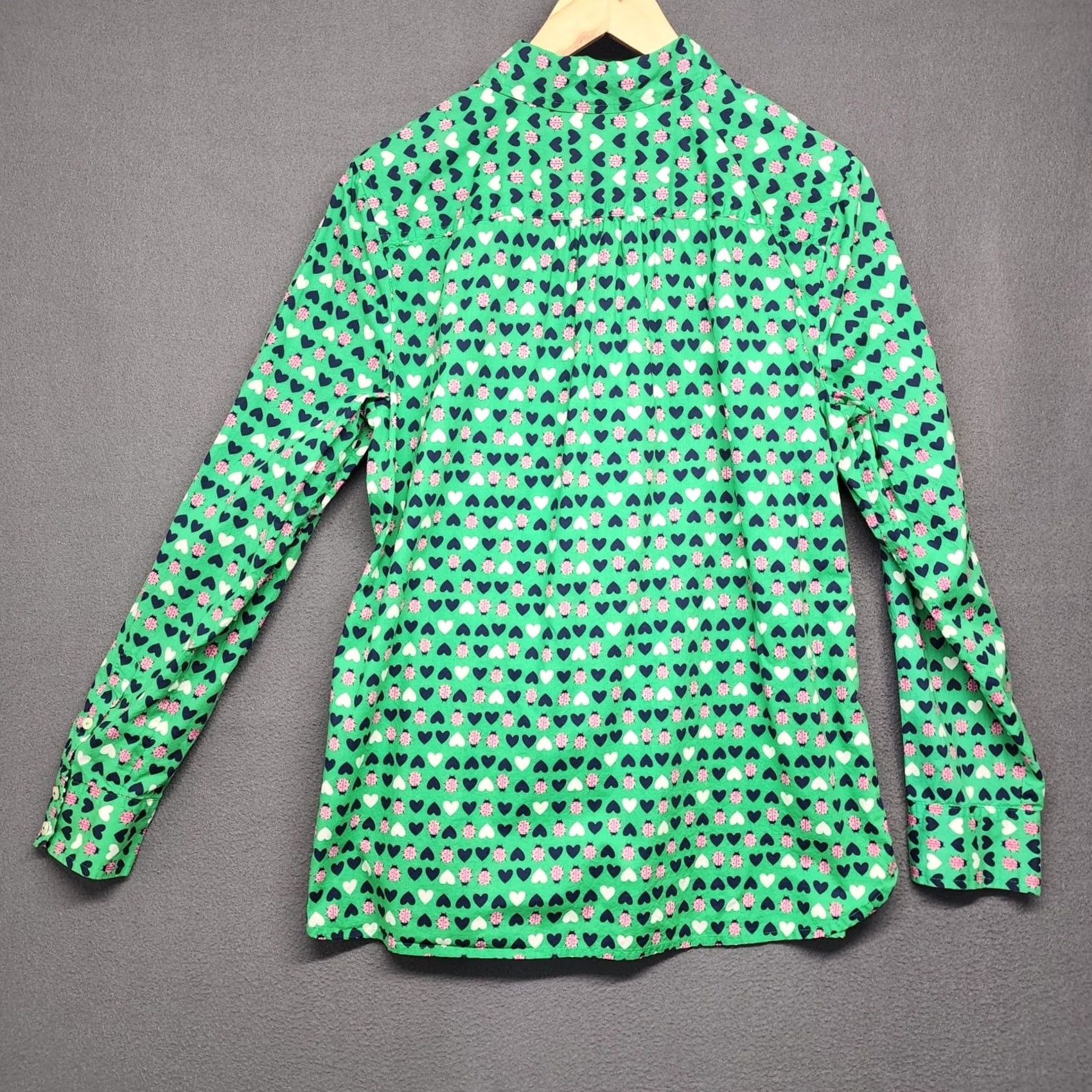 Talbots Talbots Shirt Womens Medium Green Heart Ladybug Long Sleeve Cotton Button-Front Adjustable Collar Mens? Size M / US 6-8 / IT 42-44 - 2 Thumbnail