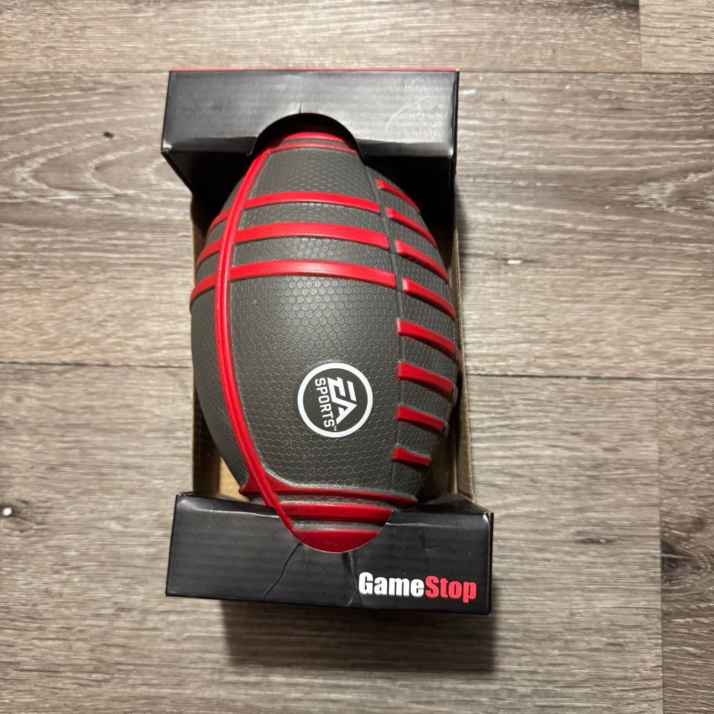 Vintage GameStop X EA Sports Exclusive Football One Size Size ONE SIZE - 1 Thumbnail