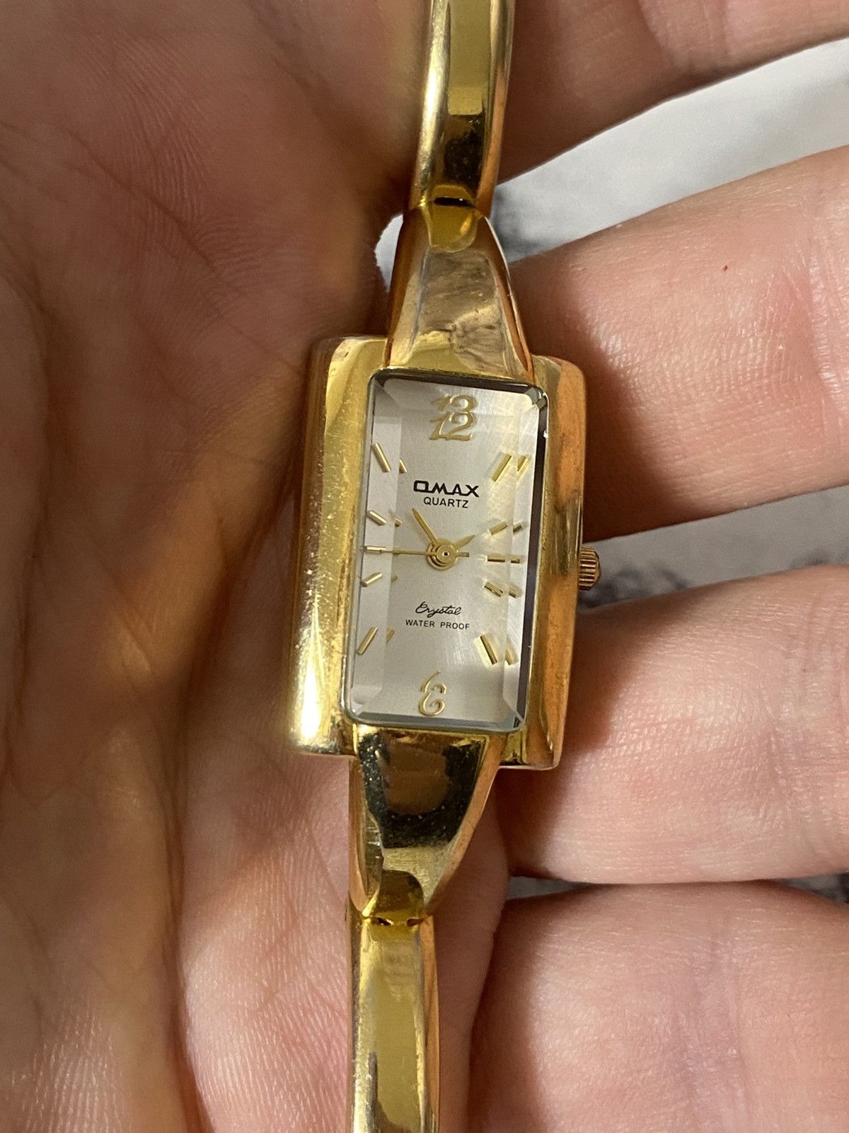 Japanese Brand Omax Quartz Vintage Watch Gold Bangle Retro Futuristic Rare Size ONE SIZE - 7 Thumbnail