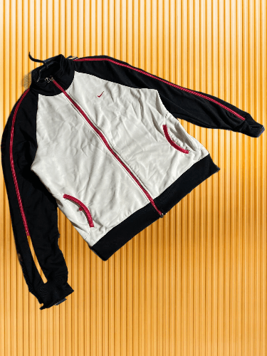 Nike × Vintage Nike vintage y2k big logo sweater zip up sweatshirt Size US L / EU 52-54 / 3 - 1 Thumbnail