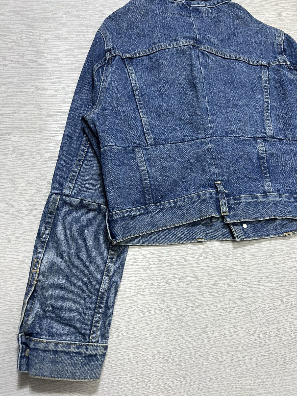 Levi's × Vetements Vetements - Levi’s - S/S 17 - Reworked Cropped Denim Jacket Size S / US 4 / IT 40 - 12 Thumbnail