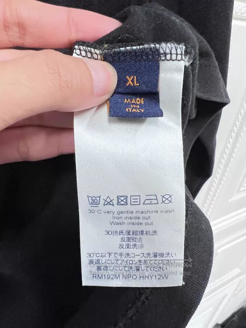 Louis Vuitton Louis Vuitton Letter-print turtleneck long-sleeve sweatshi Size US XL / EU 56 / 4 - 6 Thumbnail