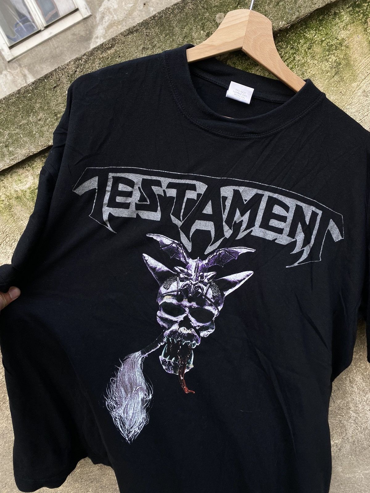 Band Tees × Vintage Vintage 1999 Testament Promo Rock T-Shirt Size US XL / EU 56 / 4 - 3 Thumbnail