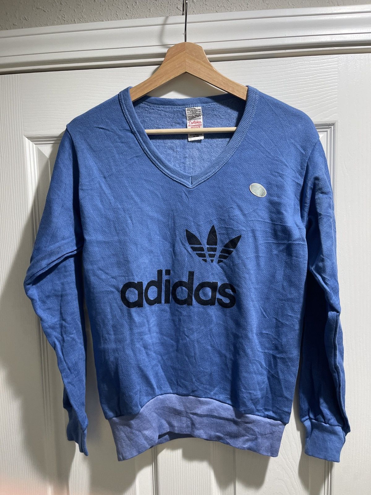 Adidas Vintage Bootleg Adidas V-Neck Sweatshirt Size M / US 6-8 / IT 42-44 - 1 Thumbnail