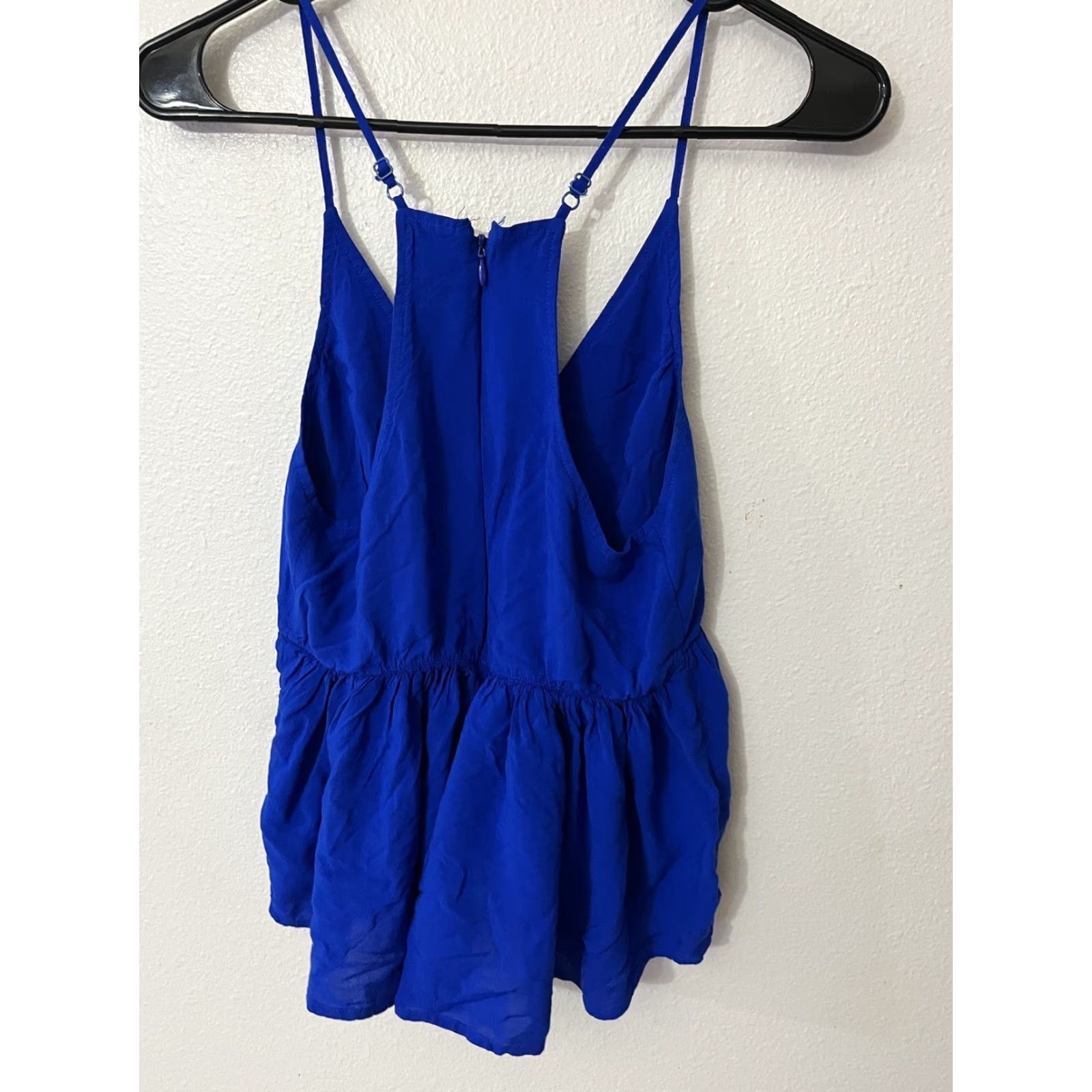 Express VINTAGE Express Camisole Blouse Sleeveless Spaghetti Strap V-Neck Size Small Women’s Blue Magenta Accents Strap 90s Concert Workwear Womens Size S / US 4 / IT 40 - 3 Thumbnail
