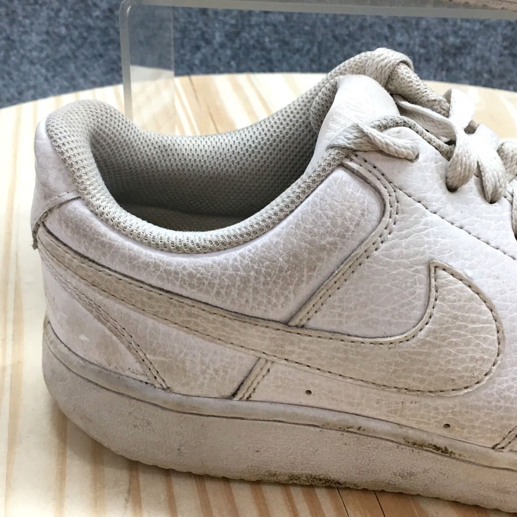 Nike Nike Court Vision Low Mens? Womens 8.5 White Sneaker Lace Up Low Top CD5434-100 Court Vision Low Size M / US 6-8 / IT 42-44 - 2 Thumbnail