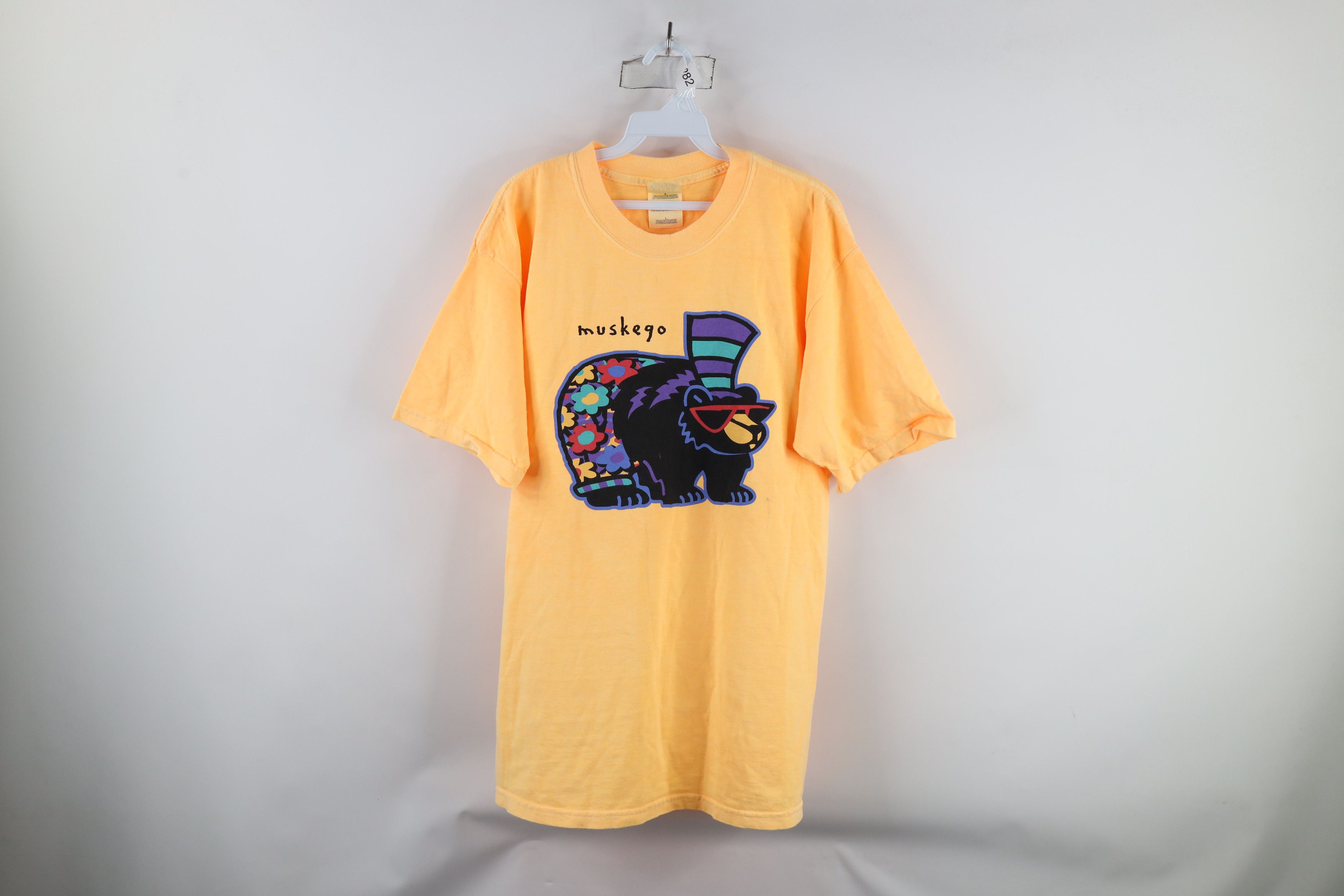 Vintage Vintage 90s Streetwear Dye Muskego Wisconsin Bear T-Shirt Size US L / EU 52-54 / 3 - 1 Thumbnail