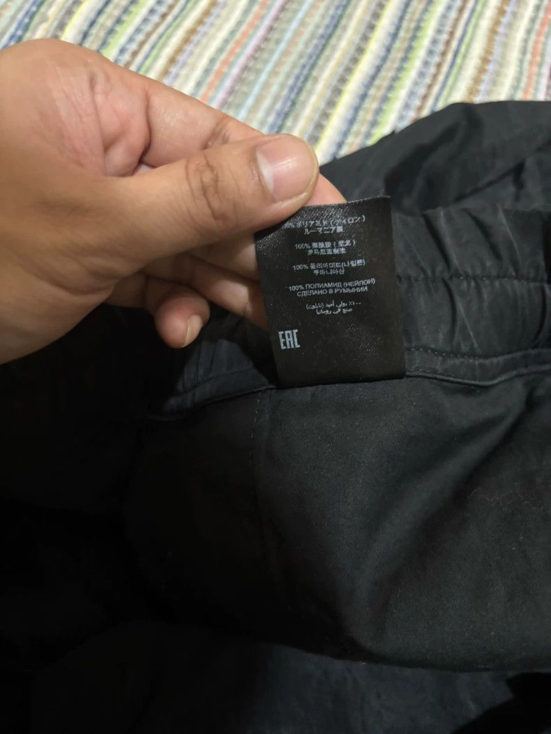 Dries Van Noten Dries Van Noten size:L Black nylon ribbon pants Size 23" - 5 Thumbnail