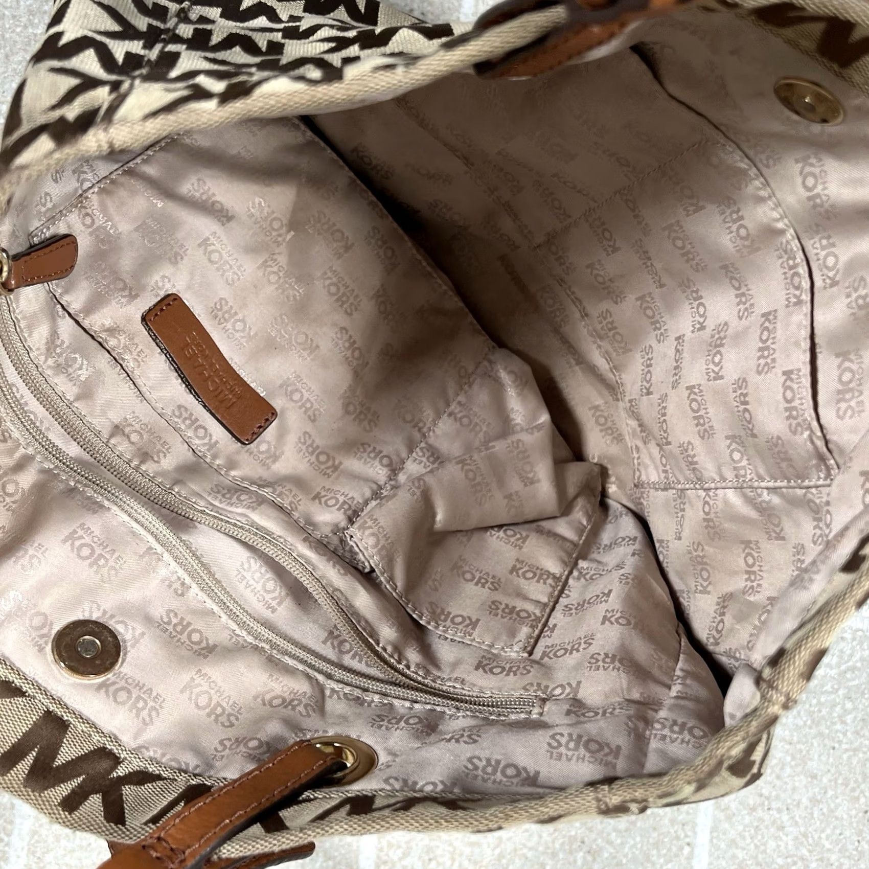Michael Kors VINTAGE MICHAEL Michael Kors North South Jet Set Tote Bag Large Beige Mocha Canvas Logo Women Size ONE SIZE - 6 Thumbnail