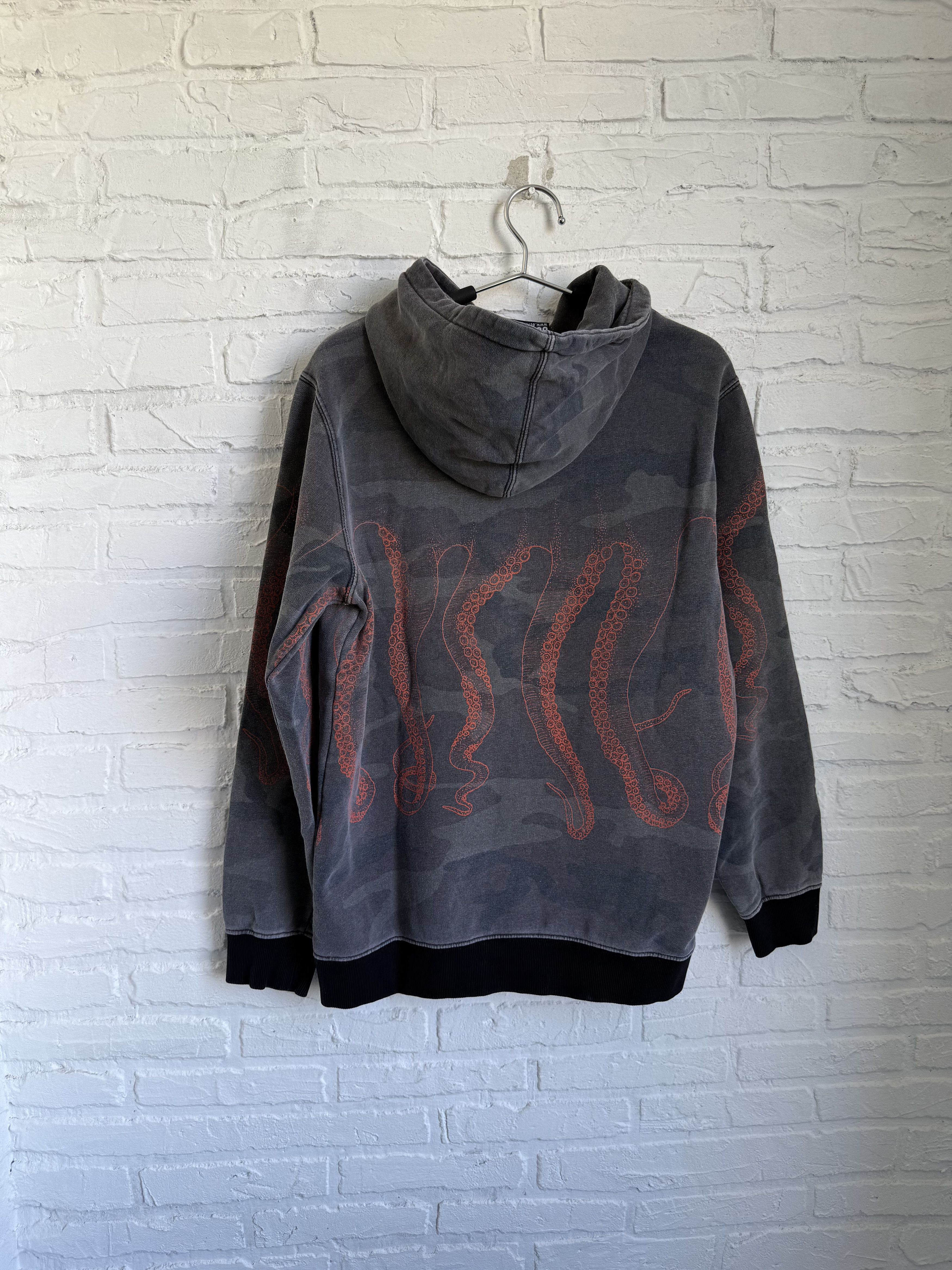 Octopus Octopus Brand Tentacles Grey Camo hoodie y2k Size US M / EU 48-50 / 2 - 9 Thumbnail