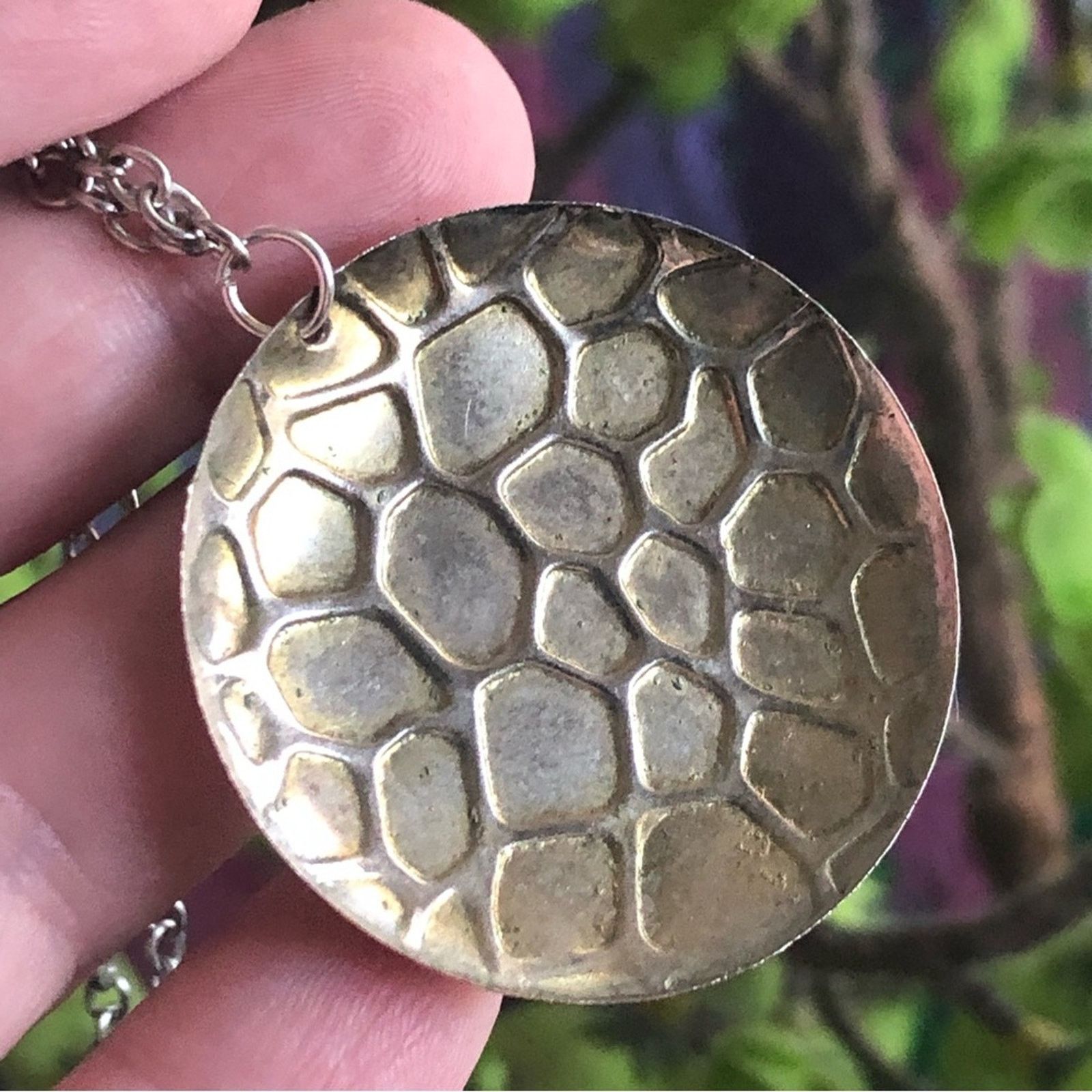 Vintage Paint sparkle medallion on chain necklace Size ONE SIZE - 9 Thumbnail