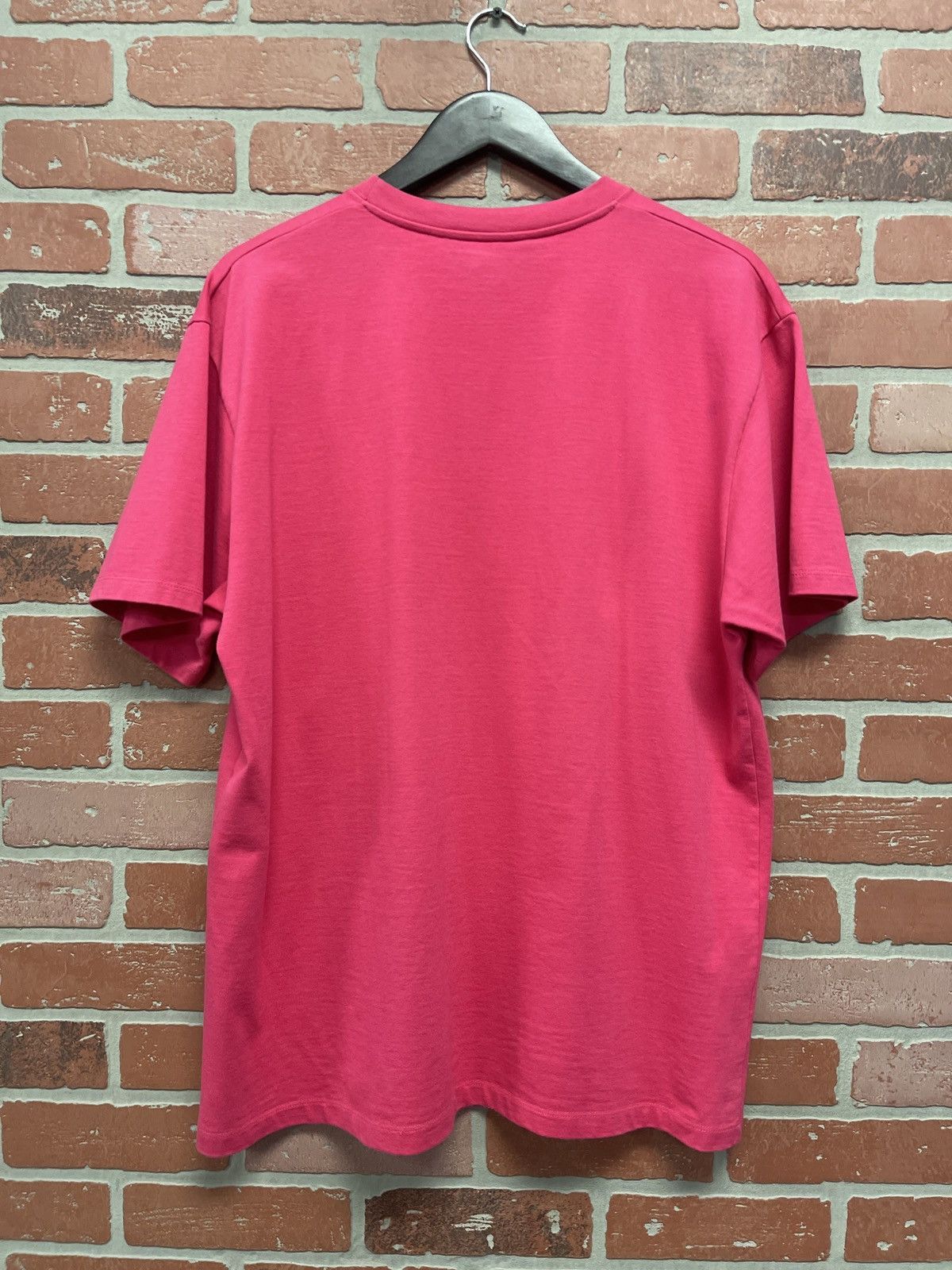Gucci Gucci X Disney Tee Pink Size L Size US L / EU 52-54 / 3 - 3 Thumbnail