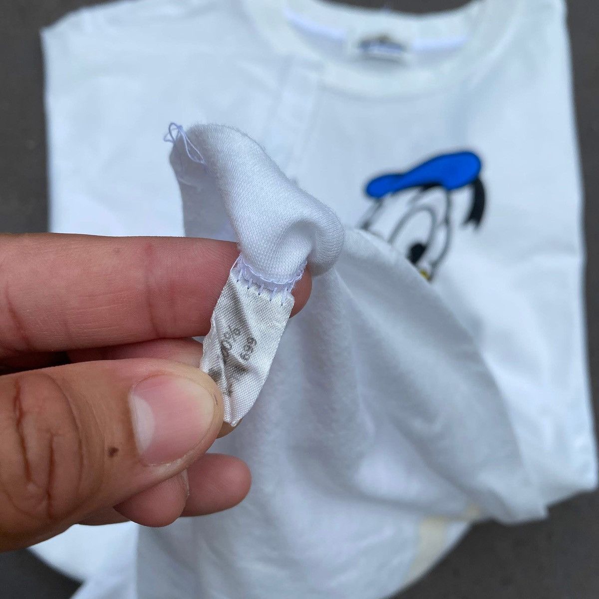 Disney RARE ‼️ Donald Duck Size US XS / EU 42 / 0 - 5 Thumbnail
