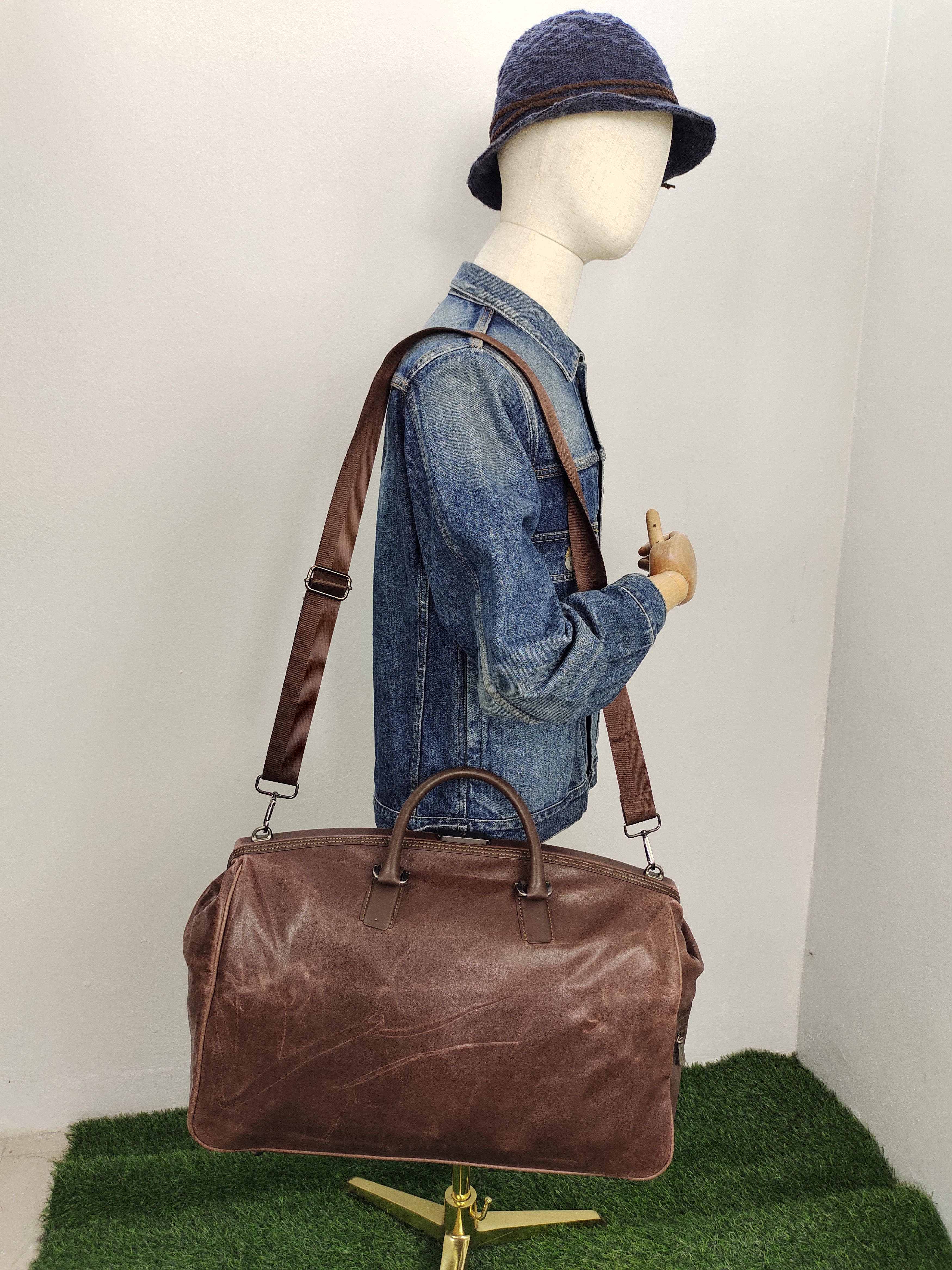 Takeo Kikuchi Vintage Takeo Kikuchi Distress Patina Leather Doctor Bag Size ONE SIZE - 3 Thumbnail